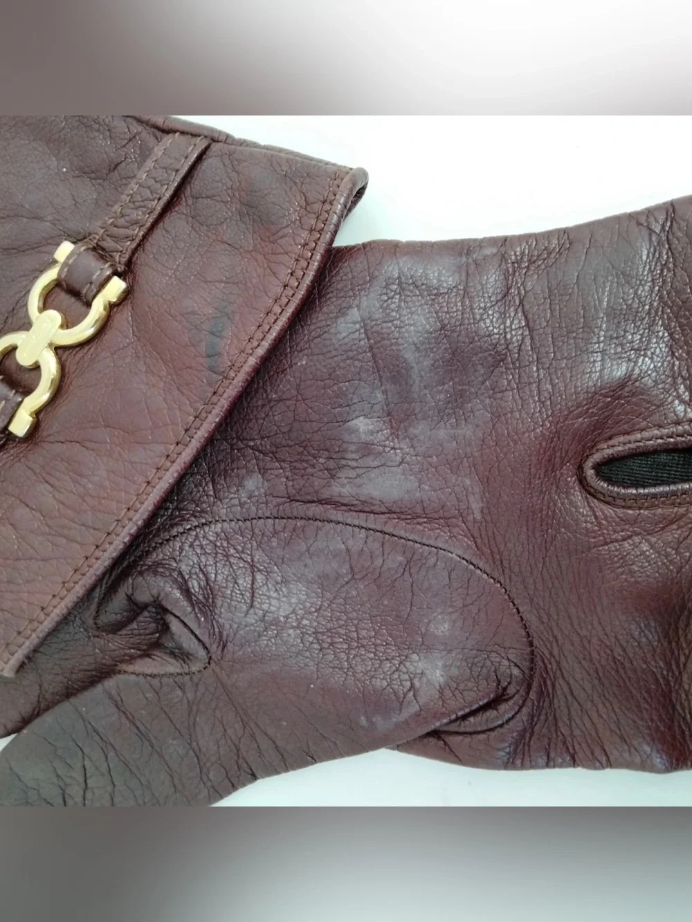 Salvatore Ferragamo Burgundy Leather Gloves Gancini Silk Lined Italy Size 7.5